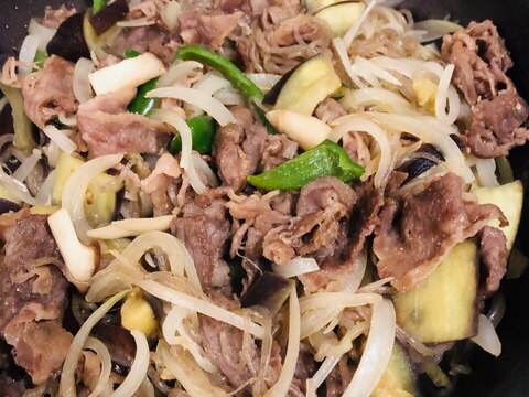 糸こんにゃくでボリュームヘルシー♪牛肉野菜炒め